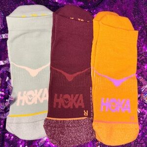 HOKA Unisex L/XL Three Pair Socks